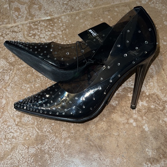 Black bedazzled heels - Picture 4 of 4